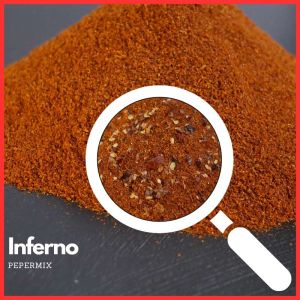 Een close-up van onze exclusieve Intense Inferno Peper, met een onverslaanbare heetheid tot 150.000 SHU.