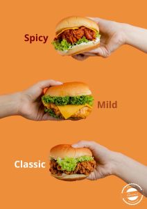 Drie variaties van crispy burgers: spicy, mild en classic, met kipfilet, vers broodje en toppings naar keuze.